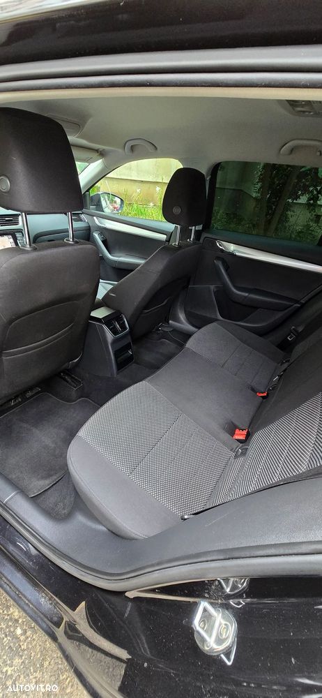SKODA Octavia 2015 — imagine 7