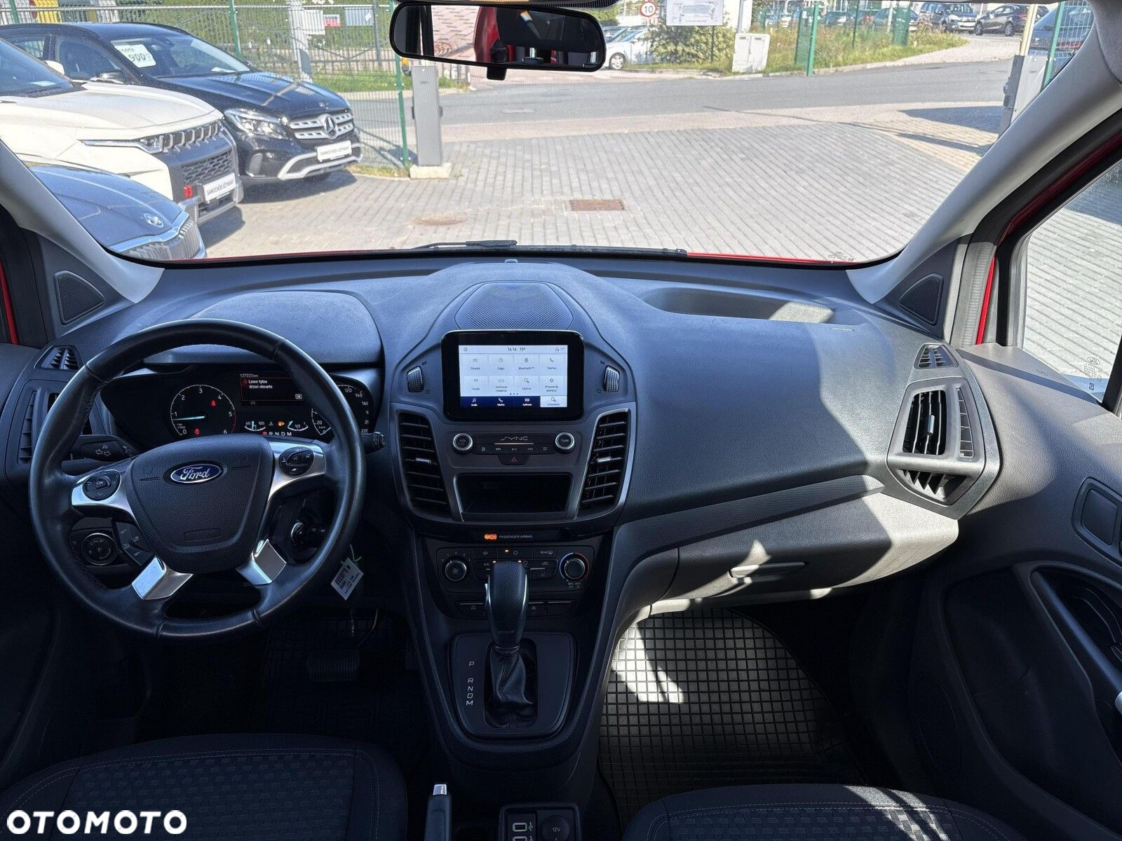 Ford Transit Connect - 18