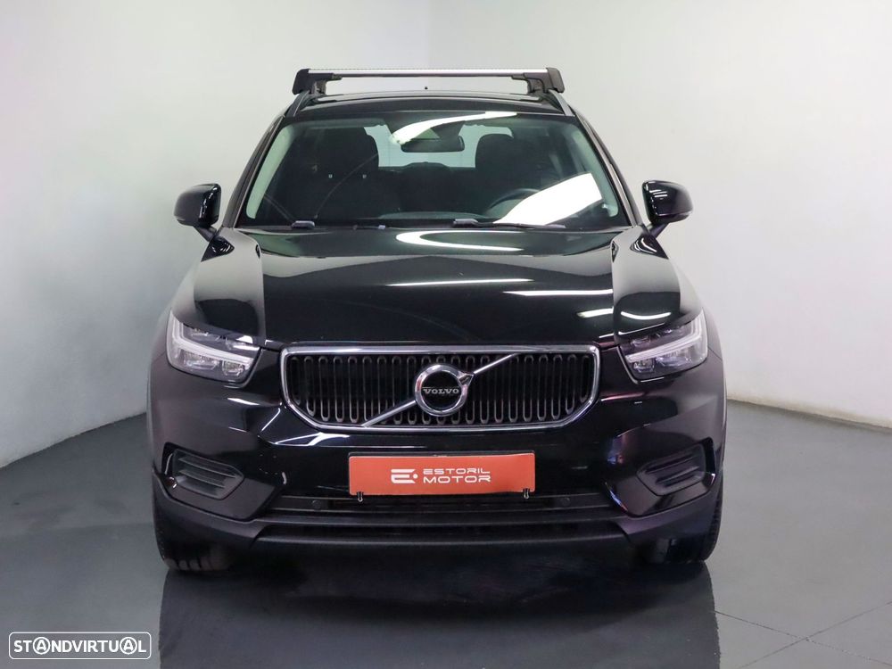 Volvo XC 40 1.5 T3 Momentum Geartronic - 3