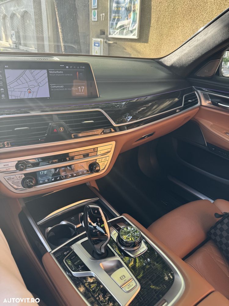 BMW Seria 7 750d xDrive - 13