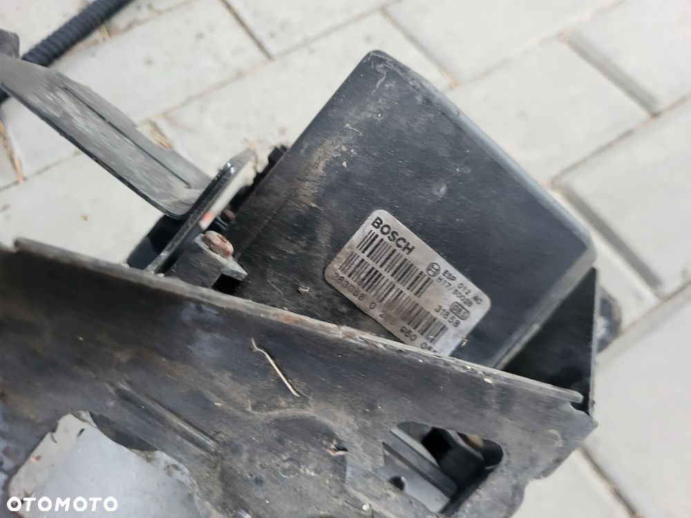 KL Pompa Sterownik ABS VW Passat B5 FL Audi A4 0265225124 0265950955 bosch - 3