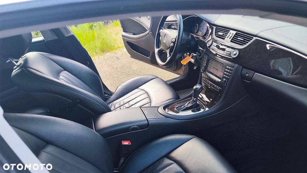 Mercedes-Benz CLS 320 CDI - 33