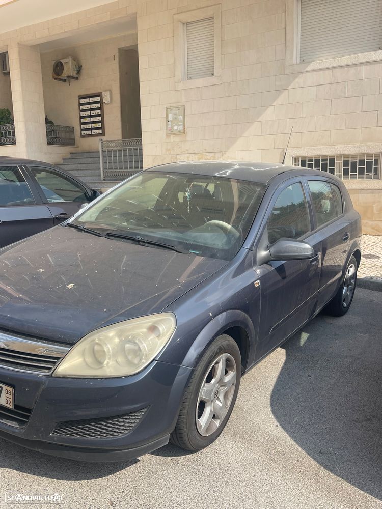 Opel Astra 1.3 CDTI Enjoy EcoFLEX - 2