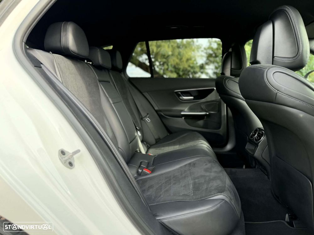 Mercedes-Benz C 300 e T 9G-TRONIC AMG Line - 36