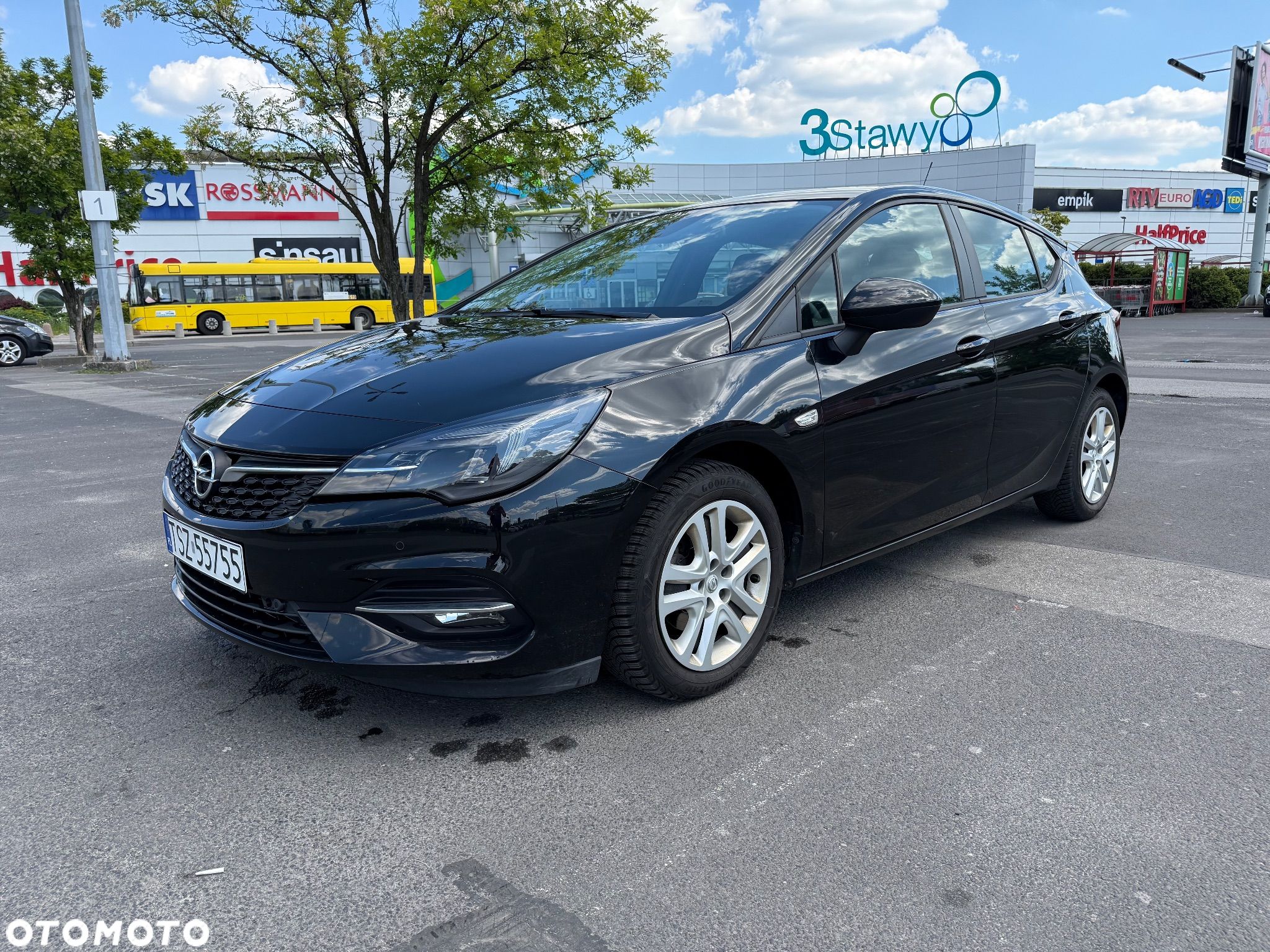 Opel Astra V 1.2 T Edition S&S - 1