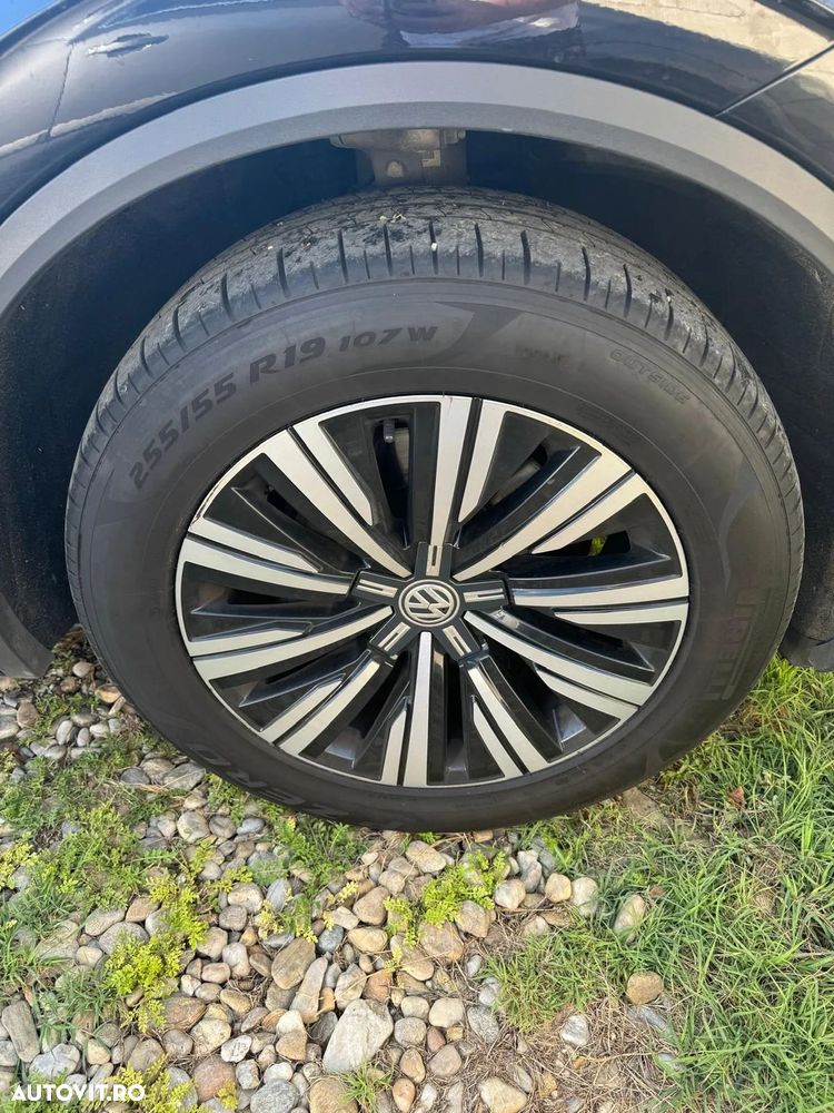 VOLKSWAGEN Touareg 2019 — imagine 12