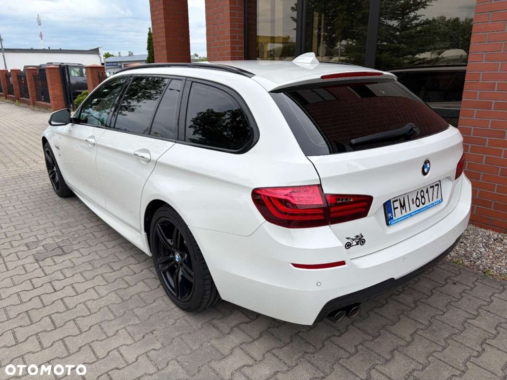 BMW Seria 5 530d xDrive Sport-Aut - 4