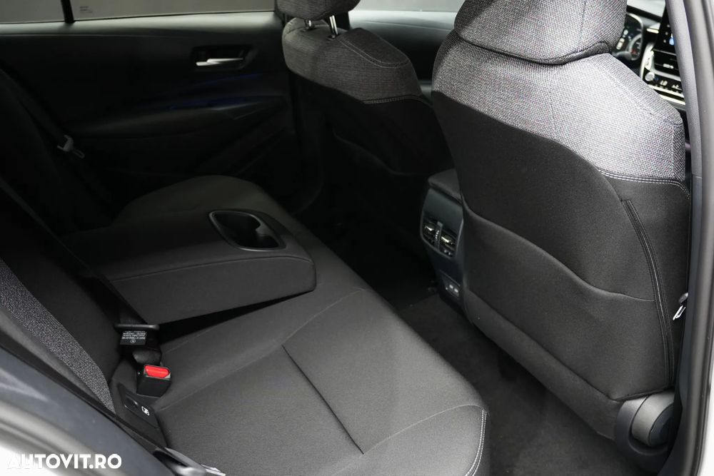 Toyota Corolla 1.8 HSD Dynamic - 9