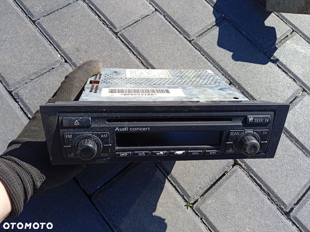 RADIO CD AUDI A3 8P 8P0035186 - 1