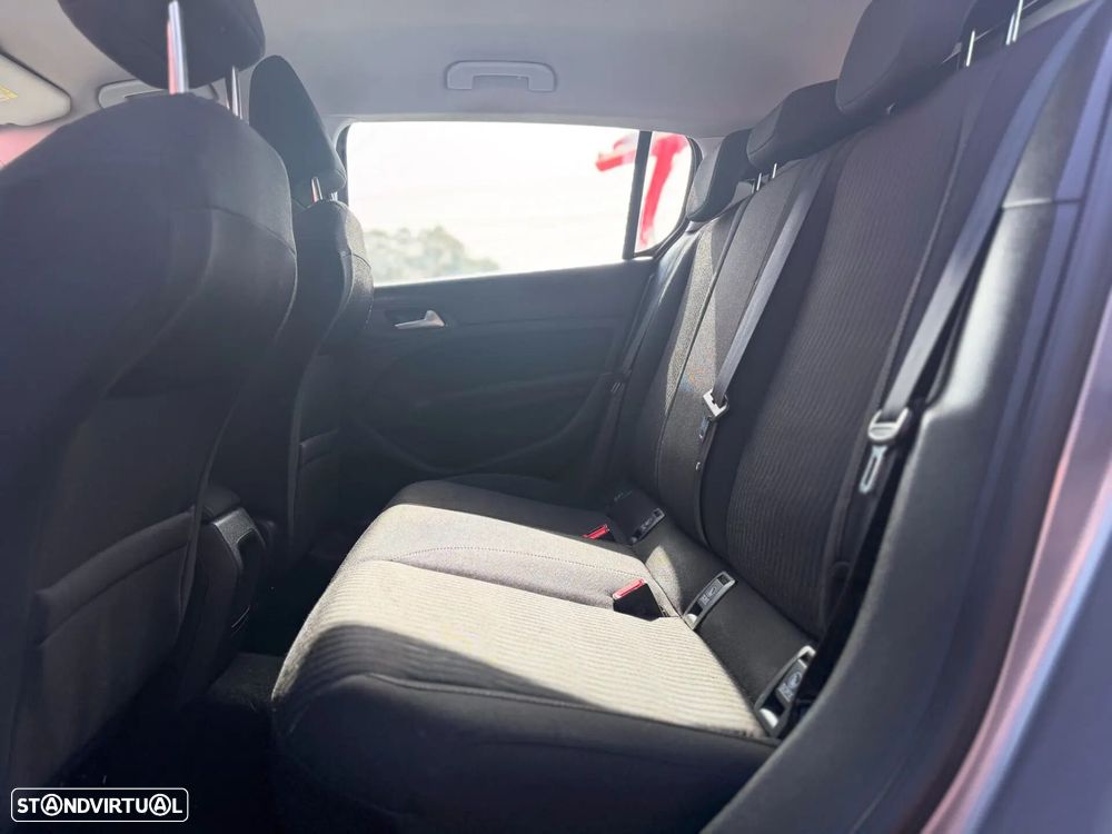 Peugeot 308 1.6 e-HDi Active J17 - 16