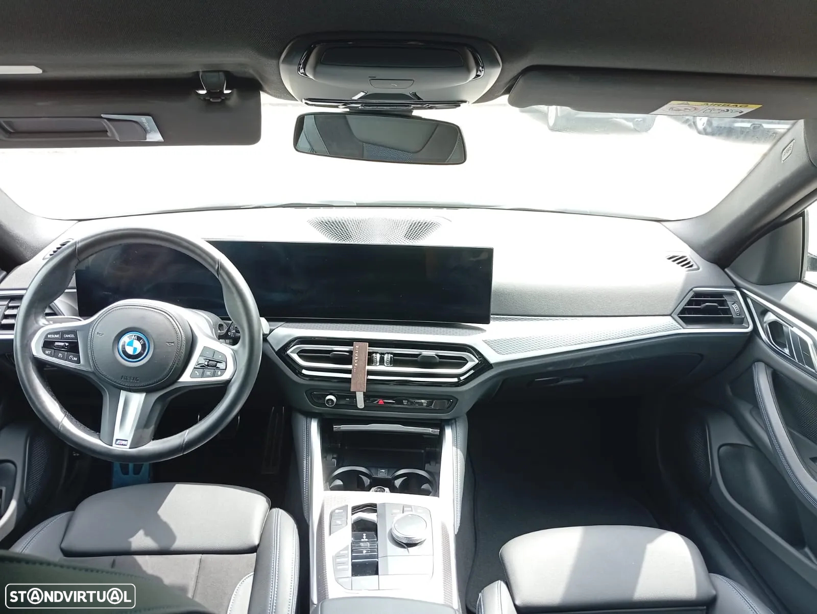 BMW i4 eDrive40 Desportiva M - 3