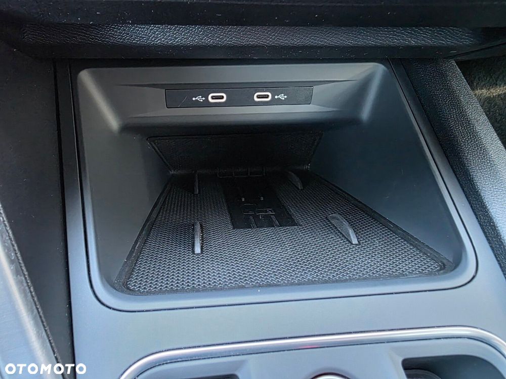 Seat Leon 1.5 eTSI FR DSG - 30