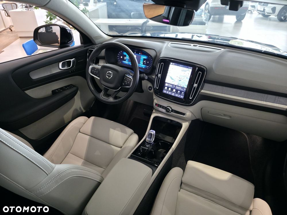 Volvo XC 40 - 16