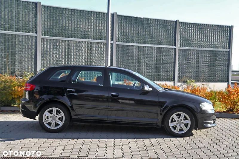 Audi A3 Sportback - 5
