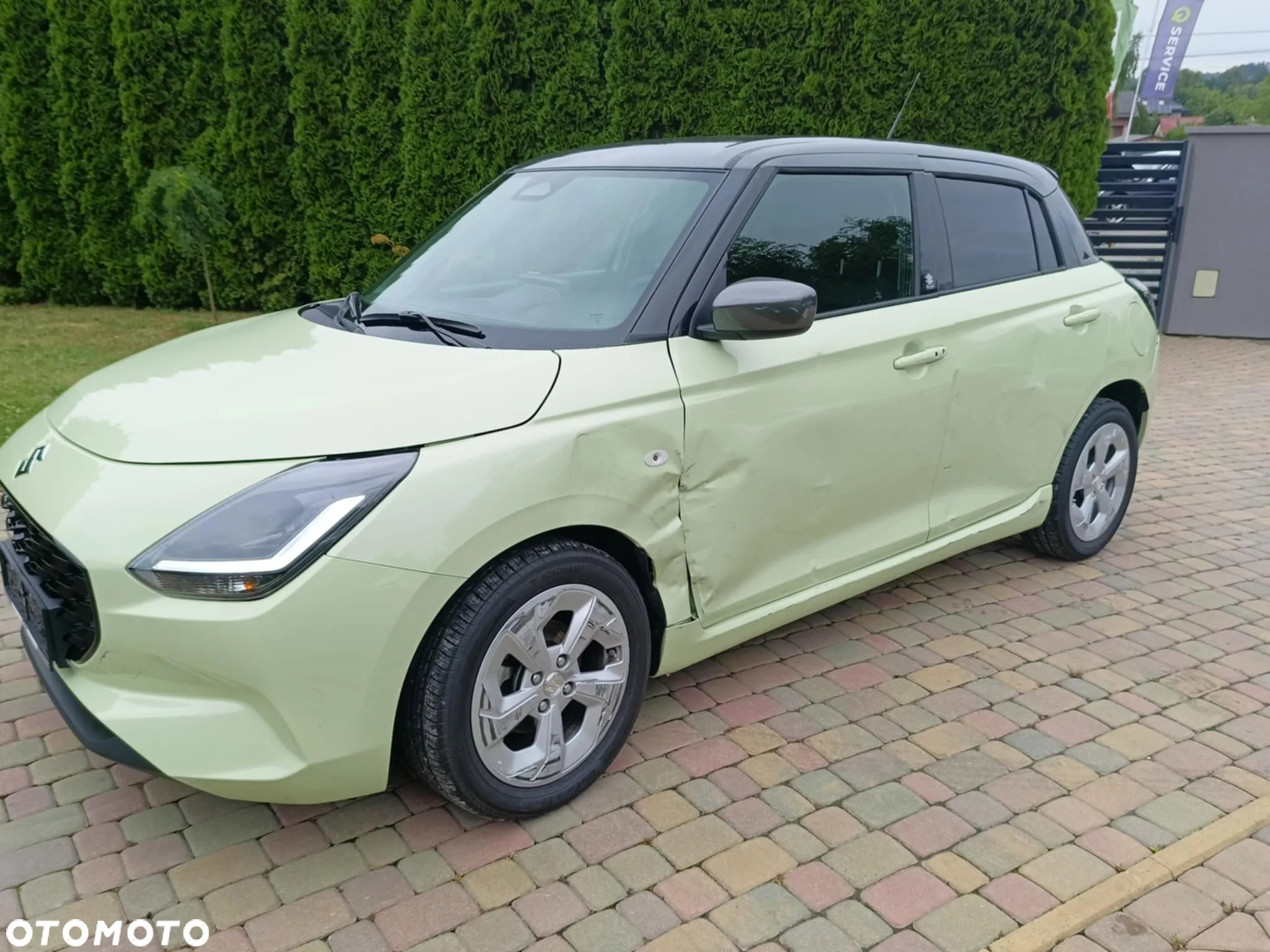 Suzuki Swift 1.2 Dualjet Hybrid Comfort+ - 2