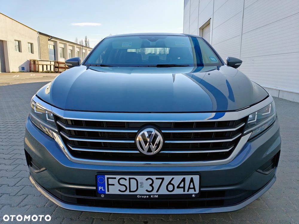 Volkswagen Passat - 3