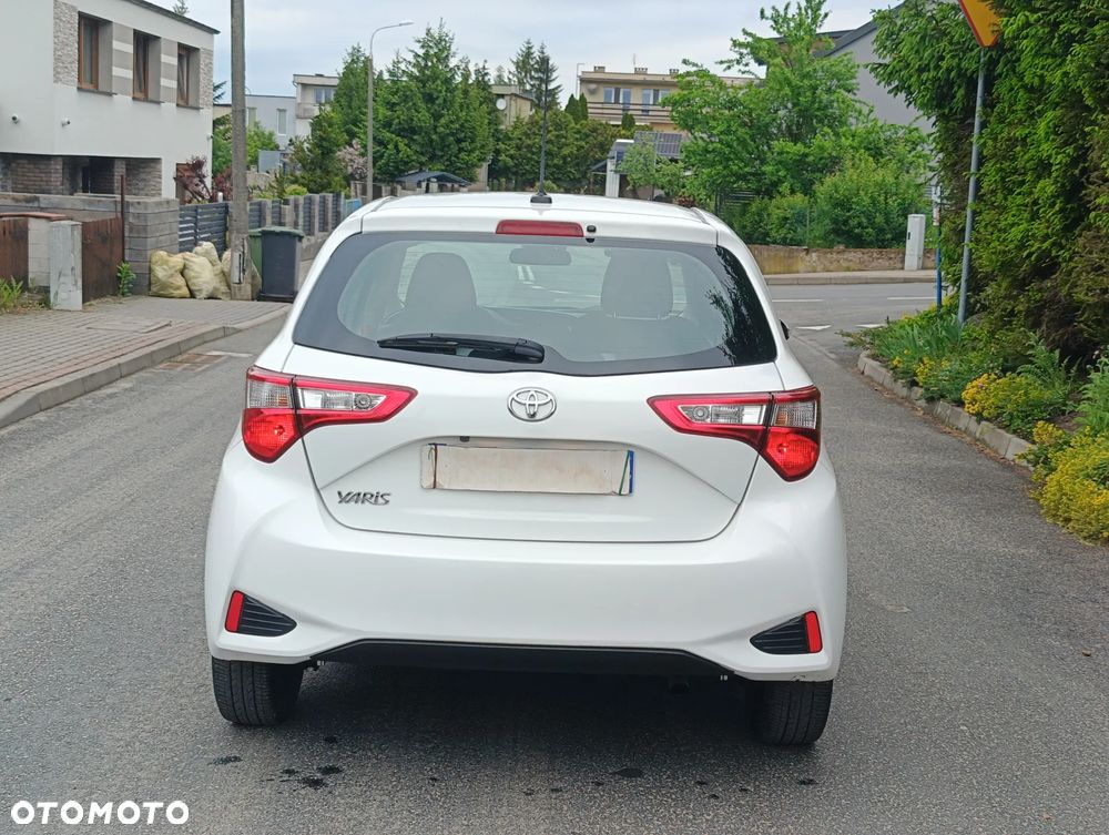 Toyota Yaris 1.5 Premium - 24