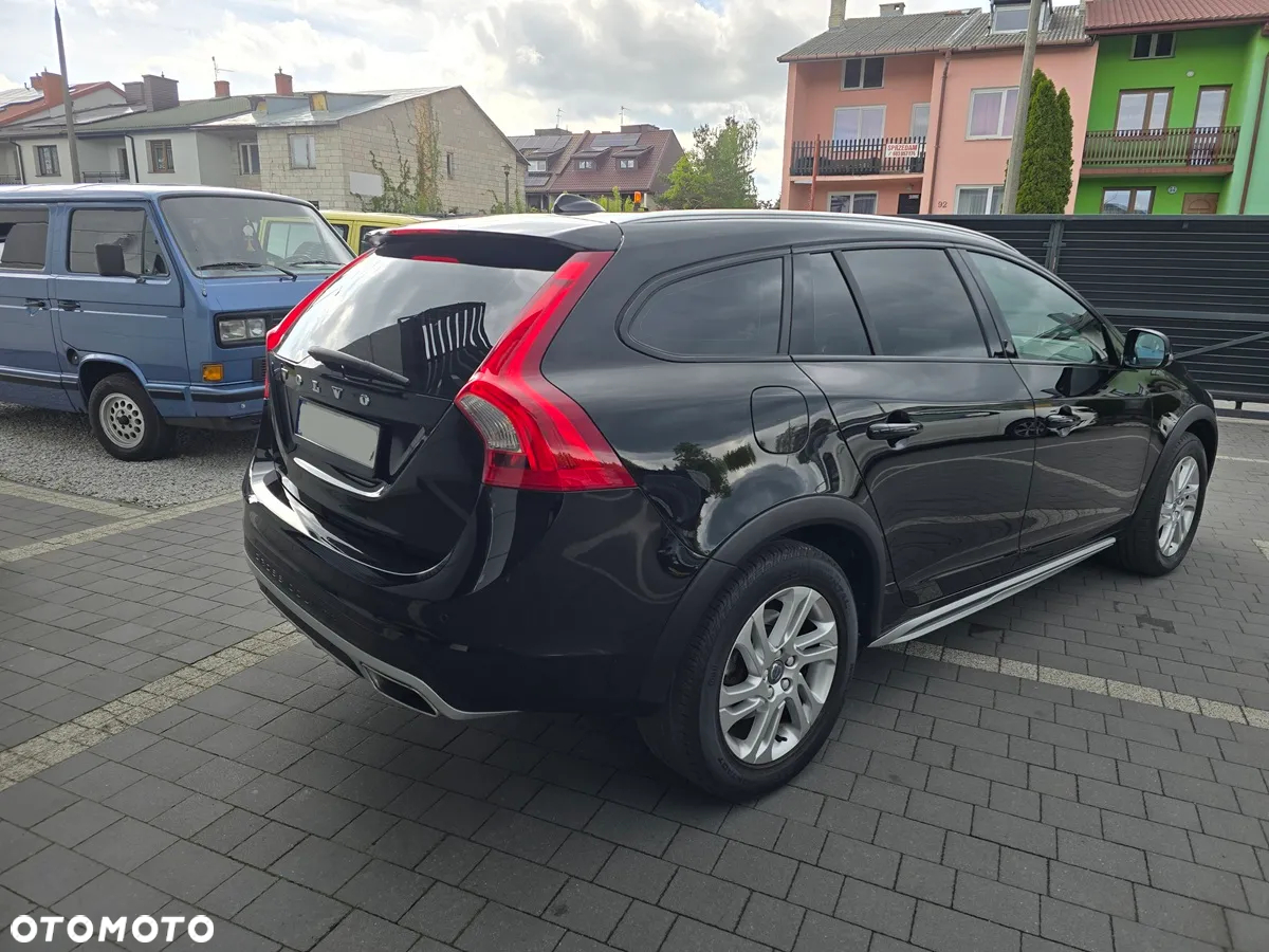 Volvo V60 Cross Country D3 Geartronic Momentum - 5