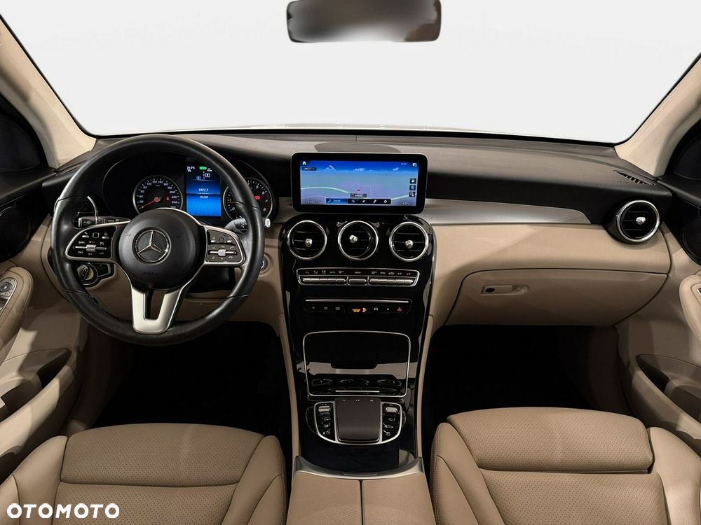 Mercedes-Benz GLC - 15