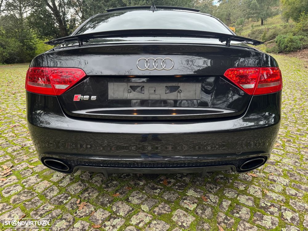 Audi RS5 4.2 FSi quattro S tronic - 32