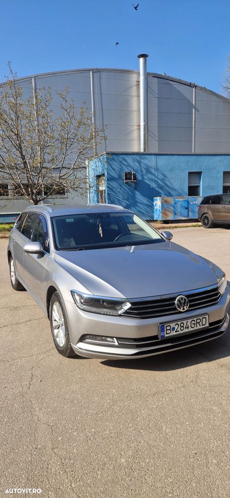 Volkswagen Passat - 3