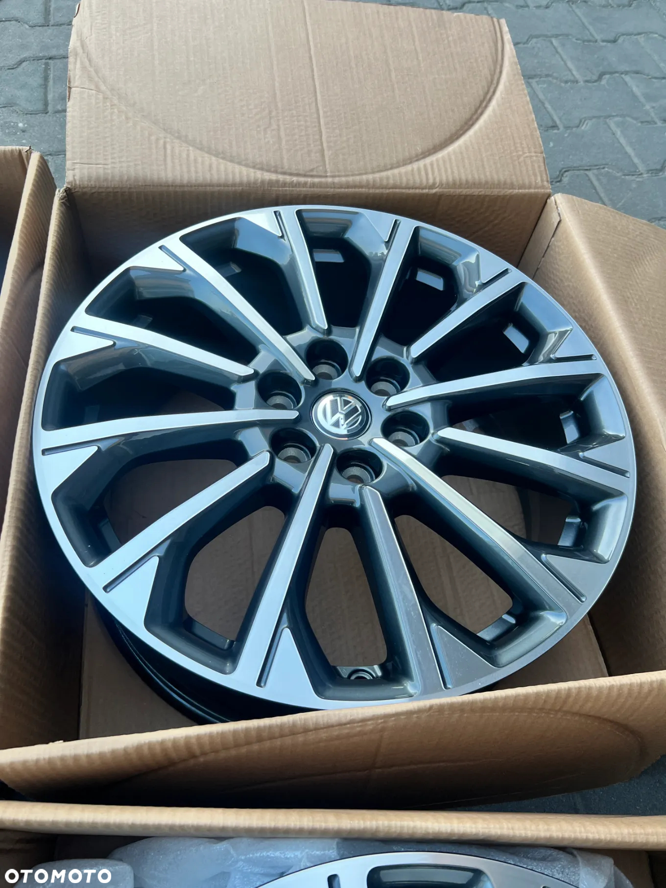 Nowe Felgi Vw Amarok Crafter 6x120 - 5