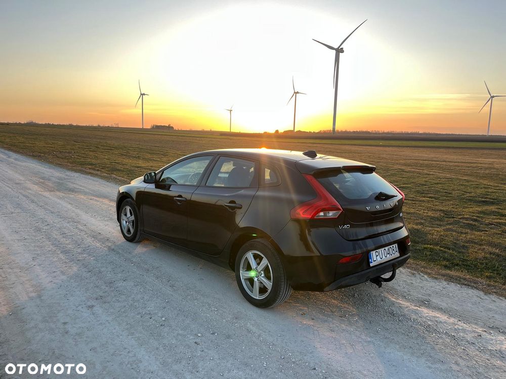 Volvo V40 - 19