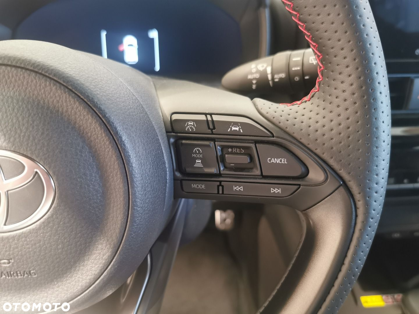 Toyota Yaris Cross - 15