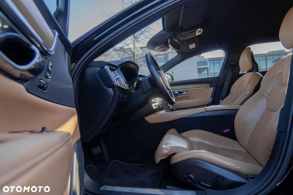Volvo V90 D4 Inscription - 13