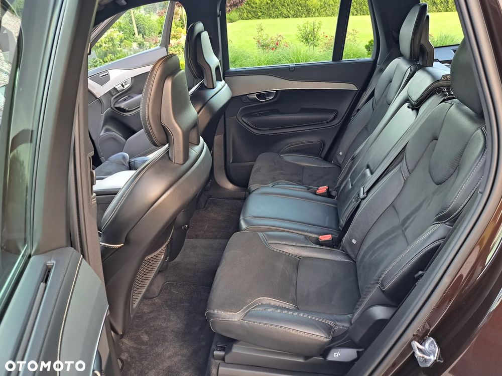Volvo XC 90 B5 D AWD R-Design 7os - 14