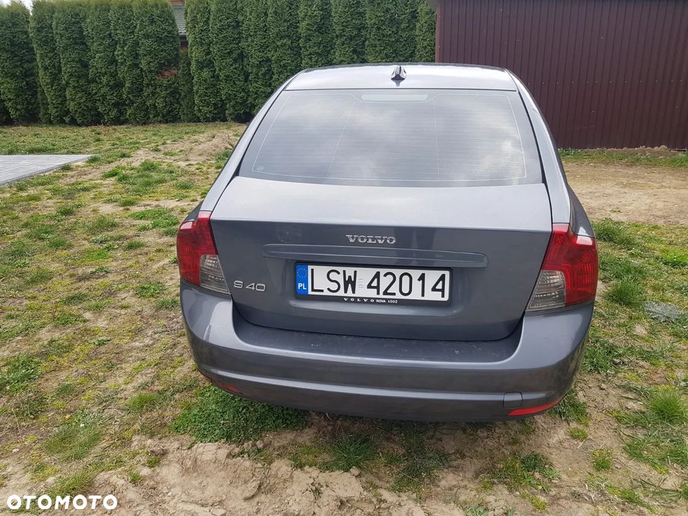 Volvo S40 2.0D Momentum - 7
