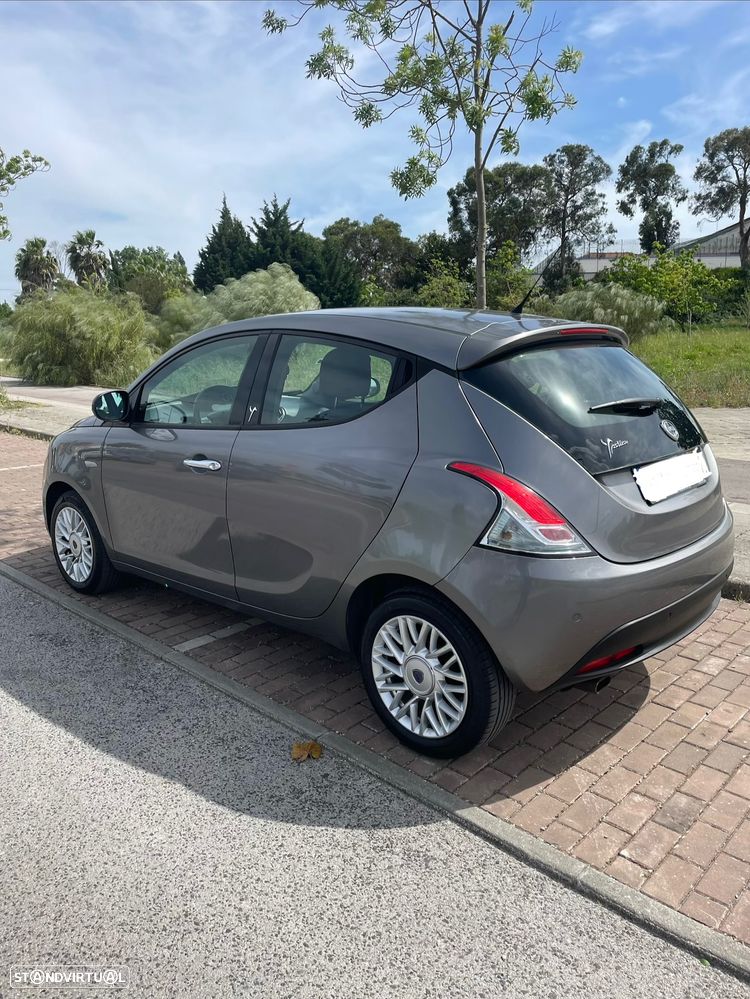 Lancia Ypsilon 1.3 M-jet S&S Gold - 4