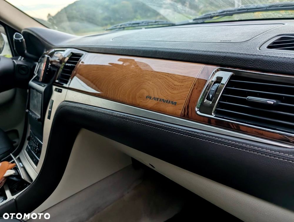 Cadillac Escalade 6.2 V8 Elegance - 25