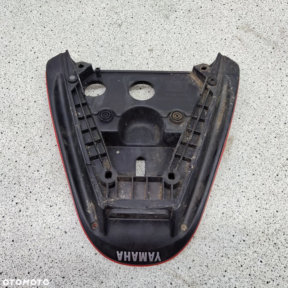 Rączka, uchwyt pasażera Yamaha Jog 50 - 11