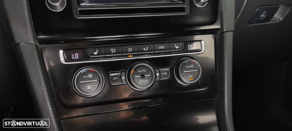 VW Golf - 28