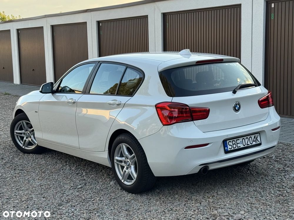 BMW Seria 1 118i Sport Line - 25