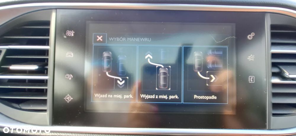 Peugeot 308 BlueHDi 150 Automatik Stop & Start Allure - 17