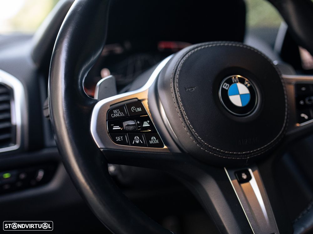 BMW 840 d xDrive Pack M - 28