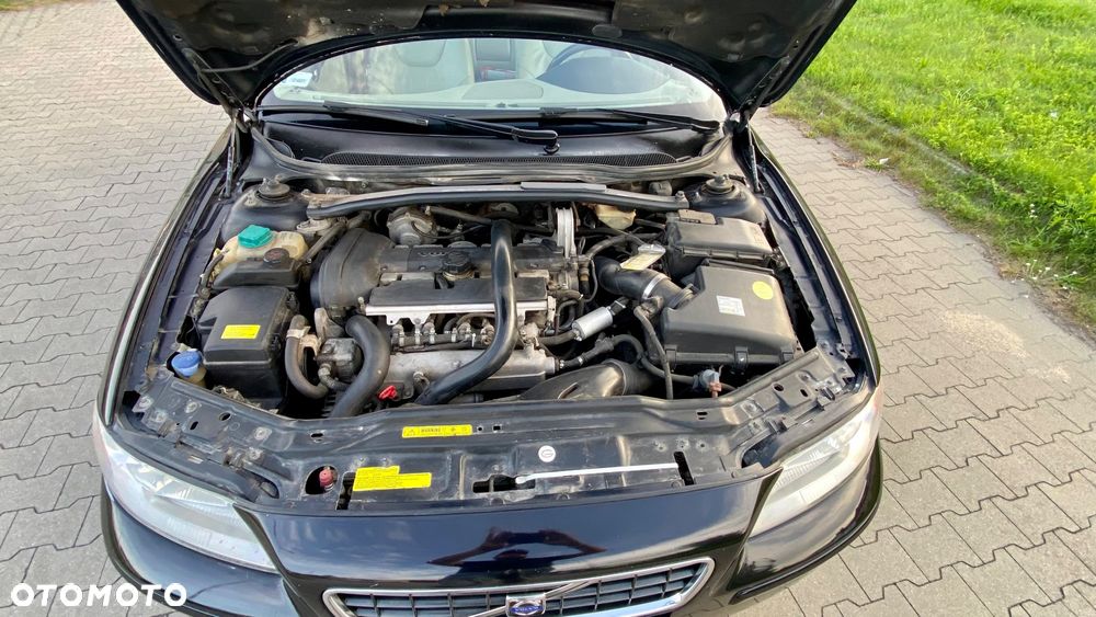 Volvo S60 2.5T AWD Rubin - 24