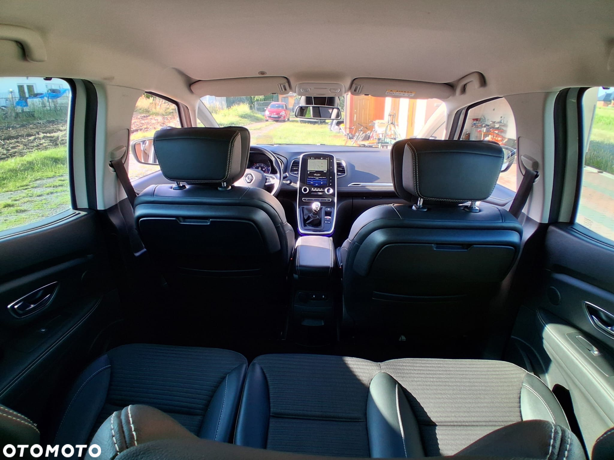 Renault Scenic 1.2 TCe Energy Bose - 29