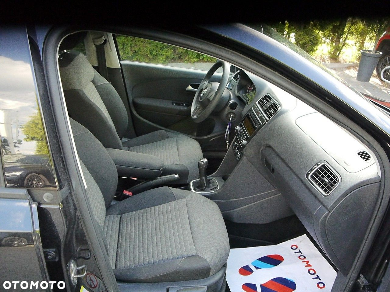 Volkswagen Polo 1.4 16V Comfortline - 22