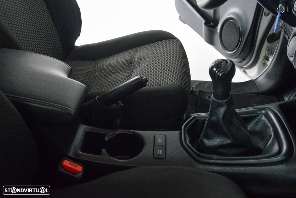 Toyota Hilux 2.4 D-4D 4X2 Cabine Extra 3L - 45