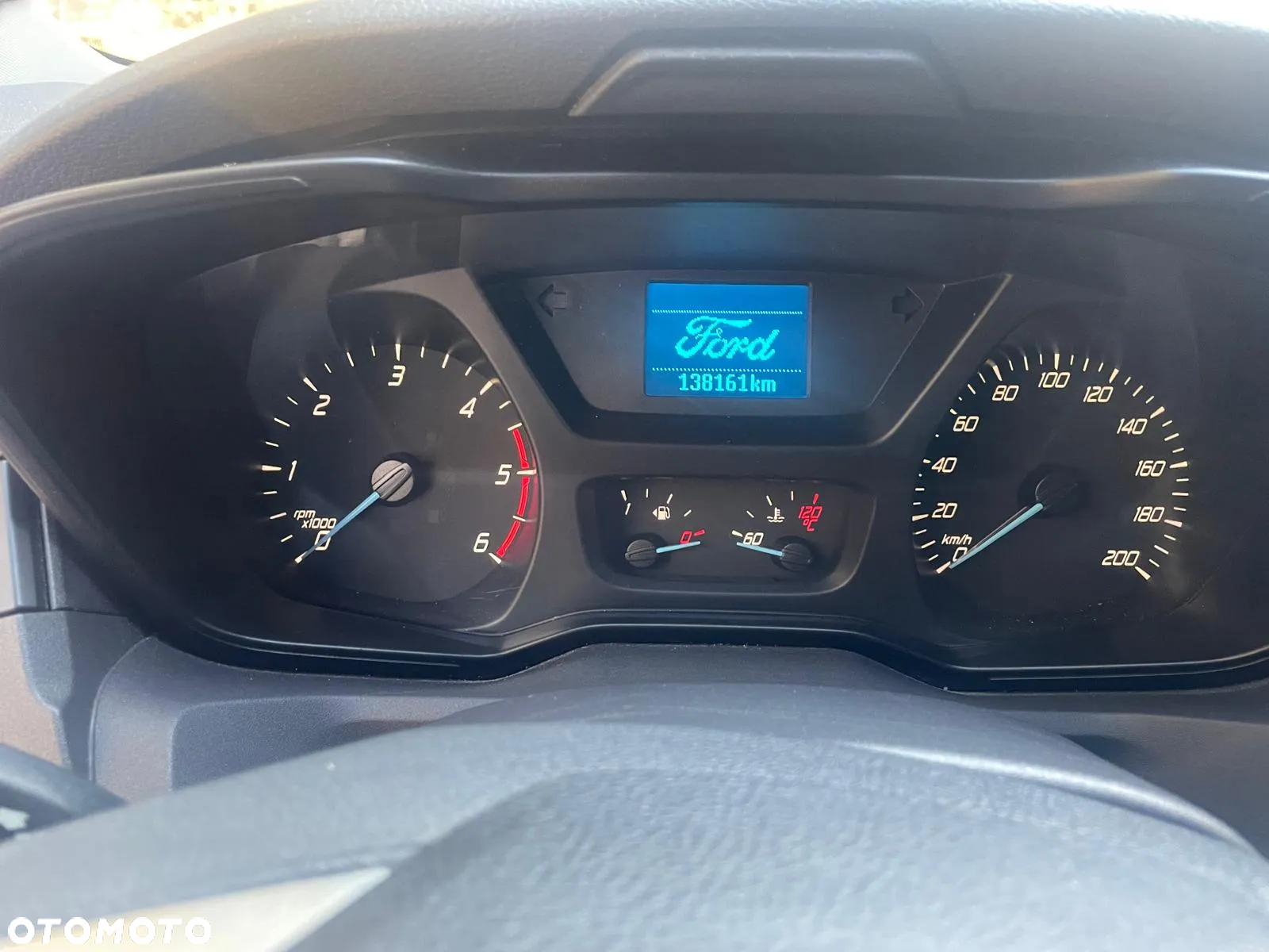 Ford Transit - 10