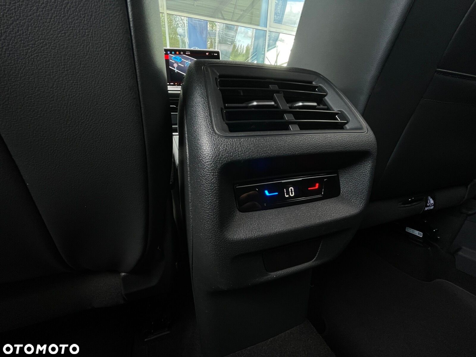 Volkswagen Tiguan 2.0 TDI Special Edition DSG - 30