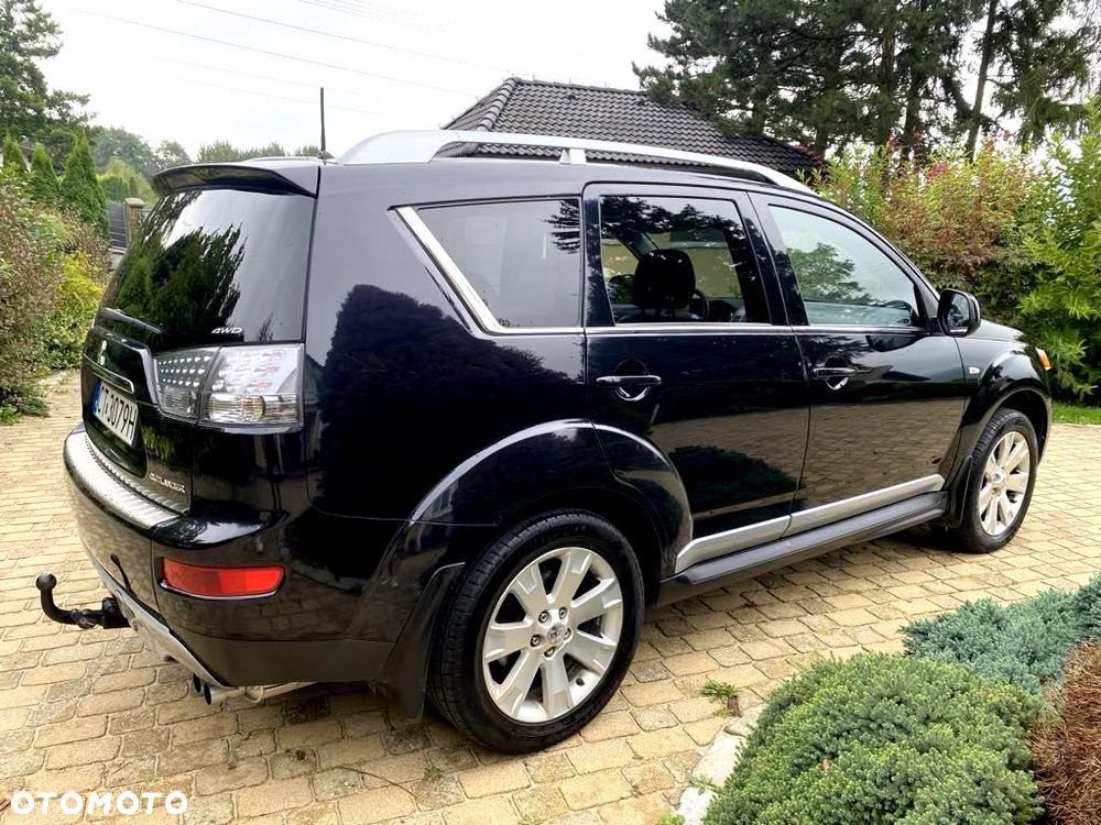 Mitsubishi Outlander 2.0 DID Instyle NAVI - 37