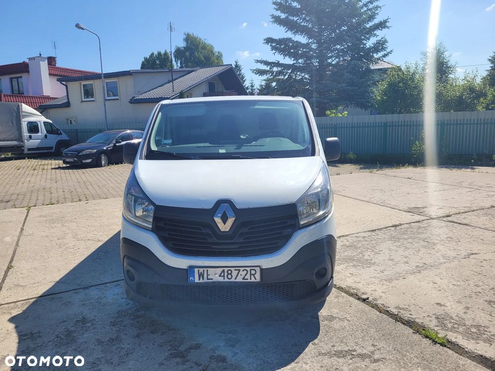 Renault TRAFIC - 1
