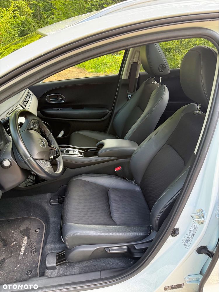 Honda HR-V 1.5 Executive (ADAS / Connect+) CVT - 28