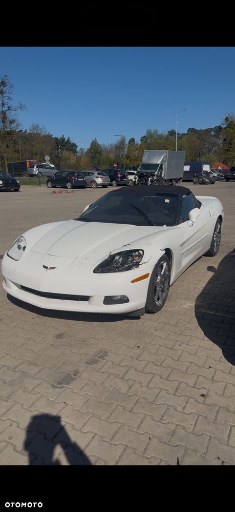 Chevrolet Corvette - 14