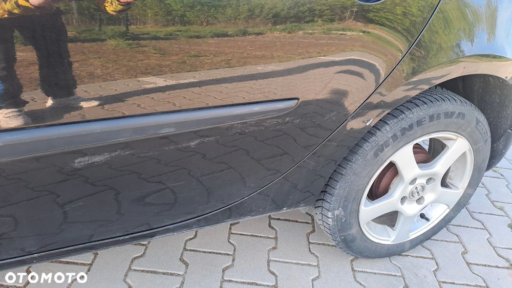 Renault Clio 1.2 16V Expression - 8