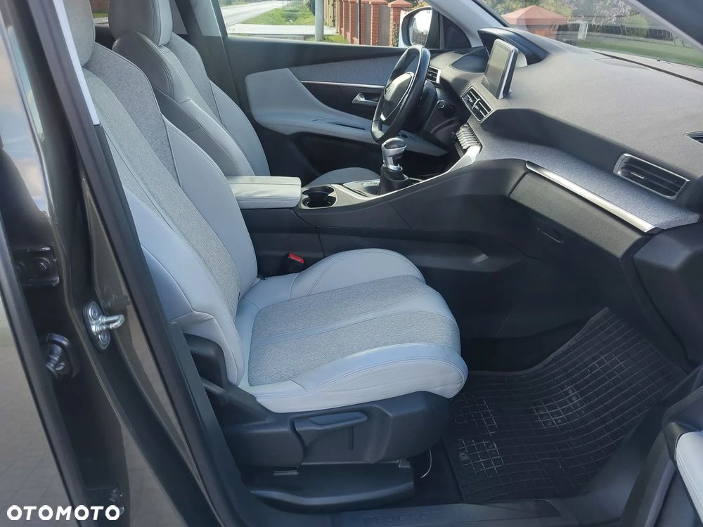 Peugeot 3008 BlueHDi 120 Stop & Start Allure - 26